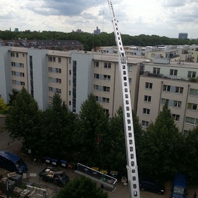 29/34 TSR im Einsatz bei Metallbau-Arbeiten